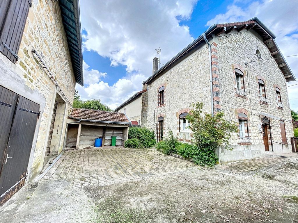 Achat maison à vendre 4 chambres 156 m² - Vouziers