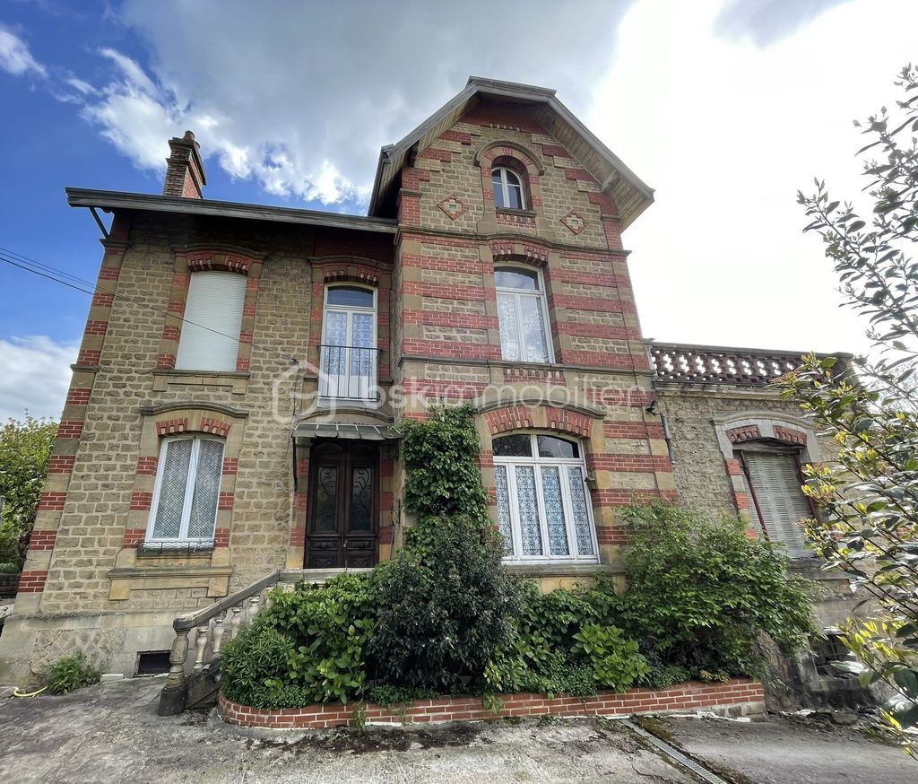 Achat maison à vendre 4 chambres 126 m² - Vivier-au-Court