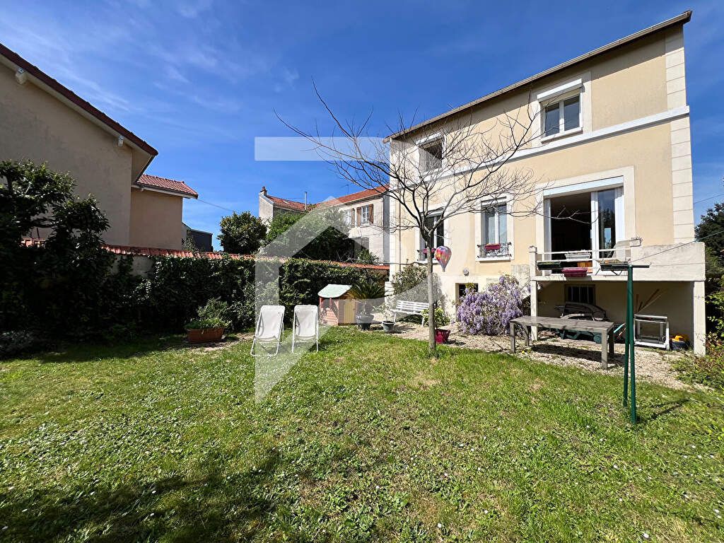 Achat maison à vendre 3 chambres 150 m² - Le Perreux-sur-Marne