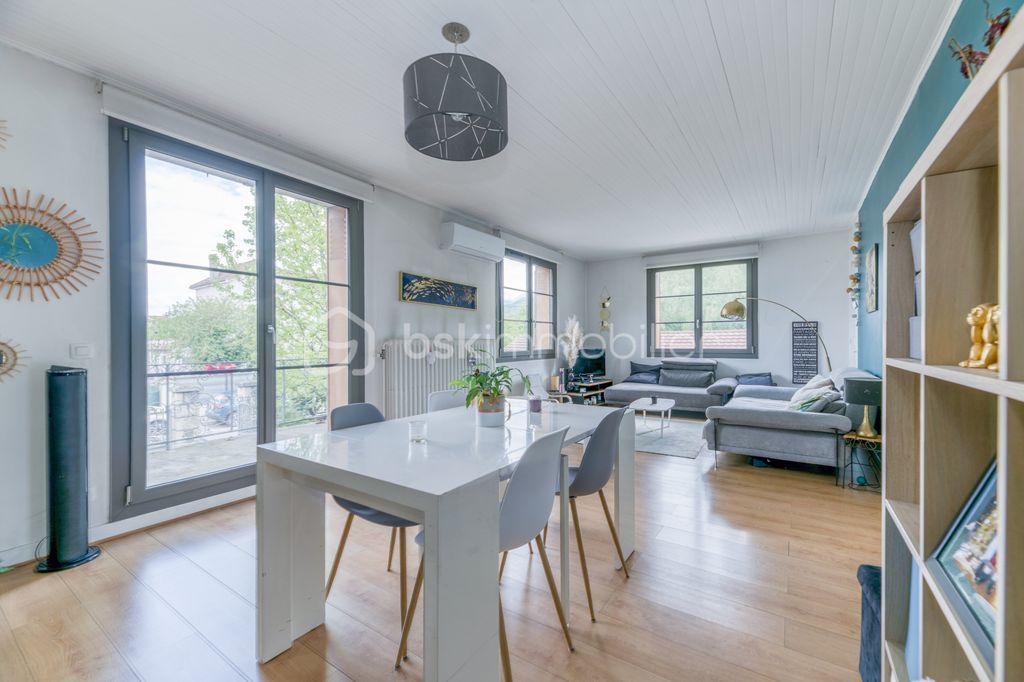 Achat duplex à vendre 4 pièces 115 m² - Saint-Martin-d'Hères