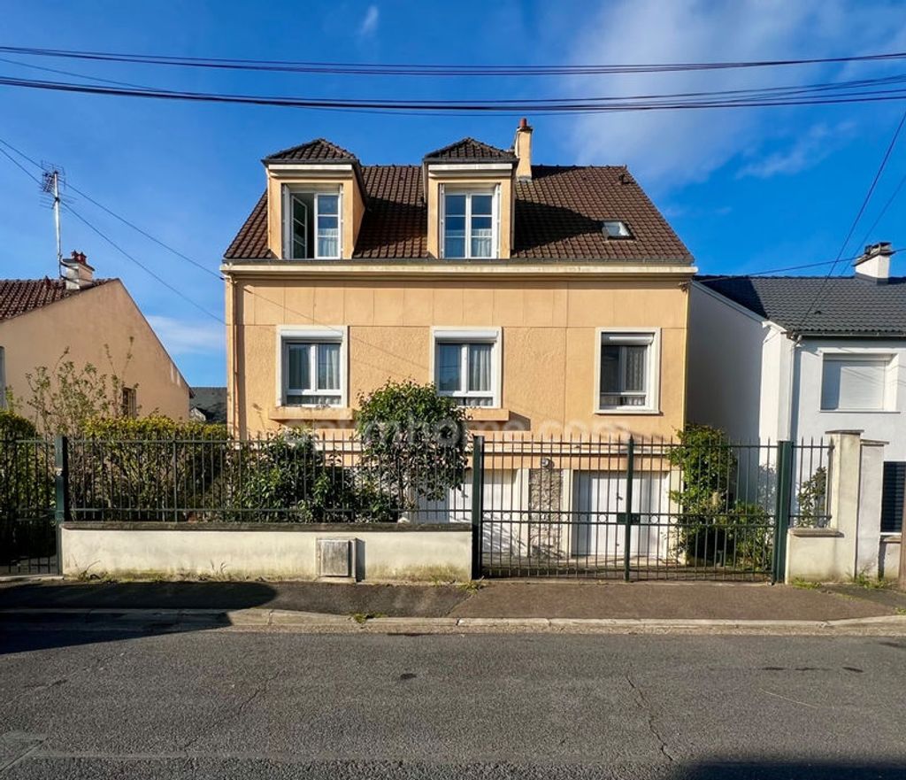 Achat maison à vendre 4 chambres 137 m² - Le Plessis-Bouchard