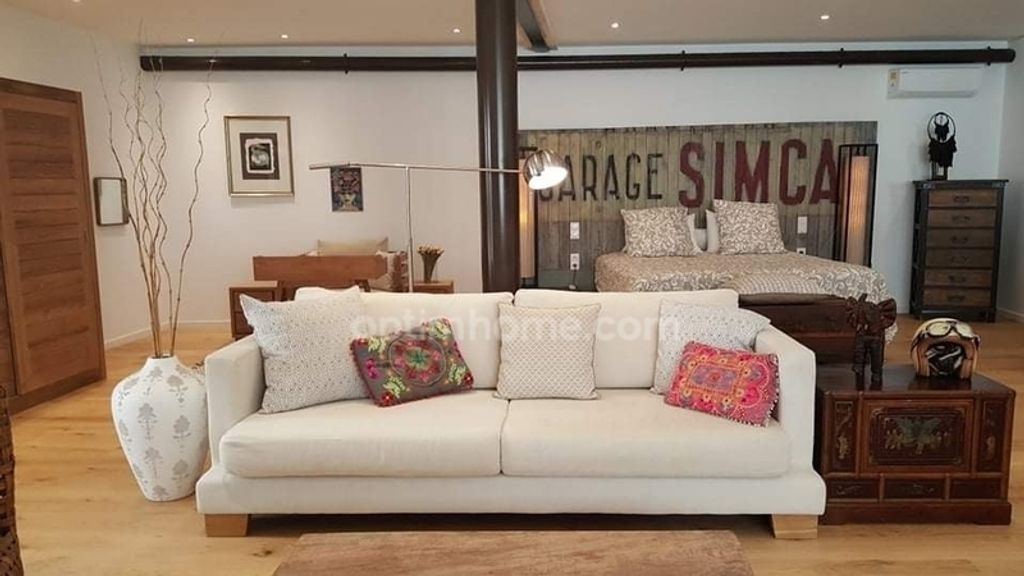 Achat loft à vendre 1 pièce 80 m² - Saint-Rémy-de-Provence