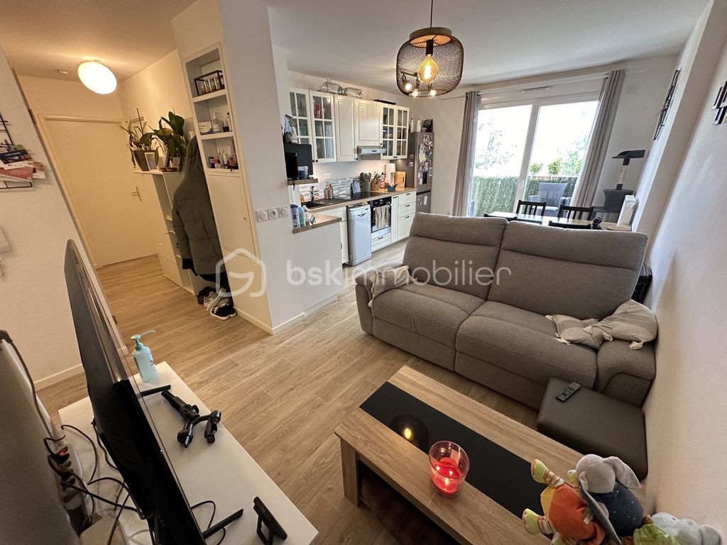 Achat appartement à vendre 3 pièces 57 m² - Roissy-en-Brie