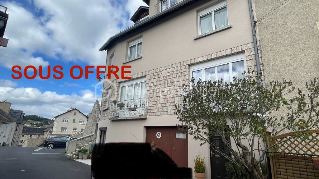 Achat maison à vendre 4 chambres 145 m² - Saint-Alban-sur-Limagnole