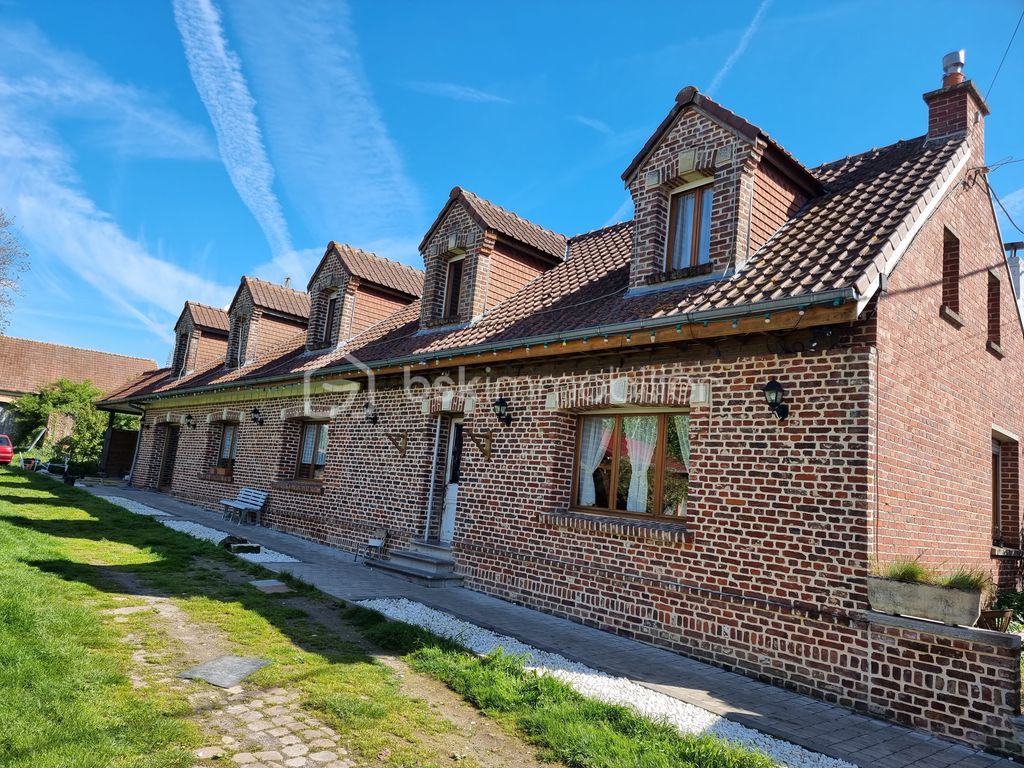 Achat maison à vendre 4 chambres 177 m² - Cambrai