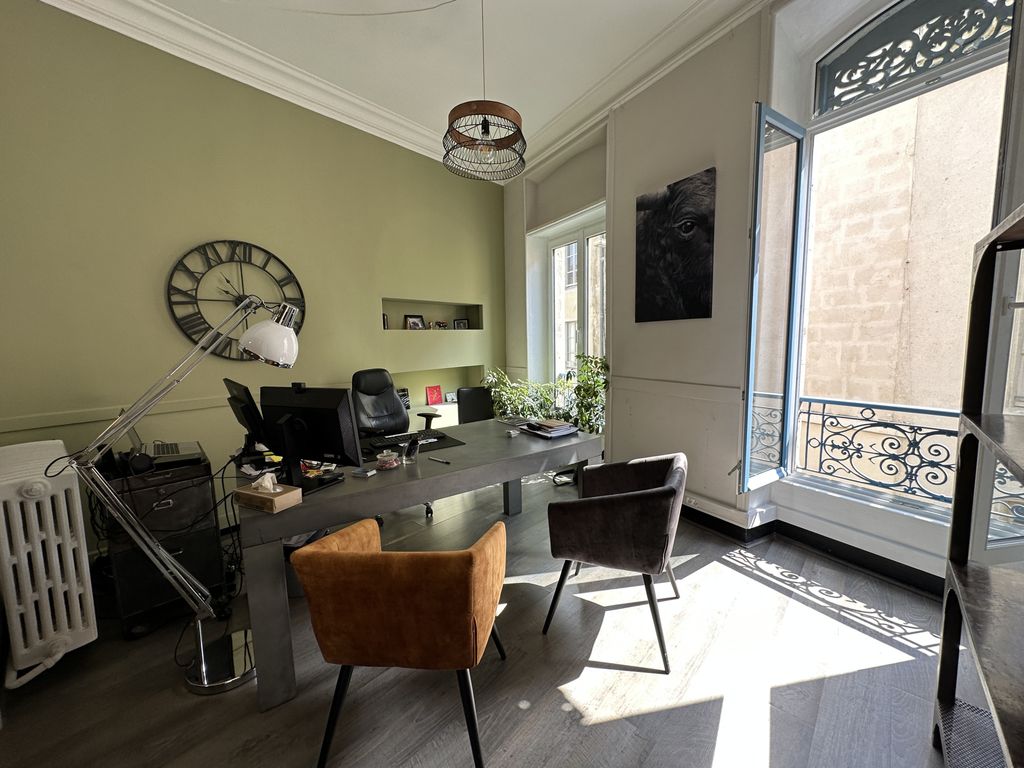 Achat appartement à vendre 3 pièces 73 m² - Nîmes