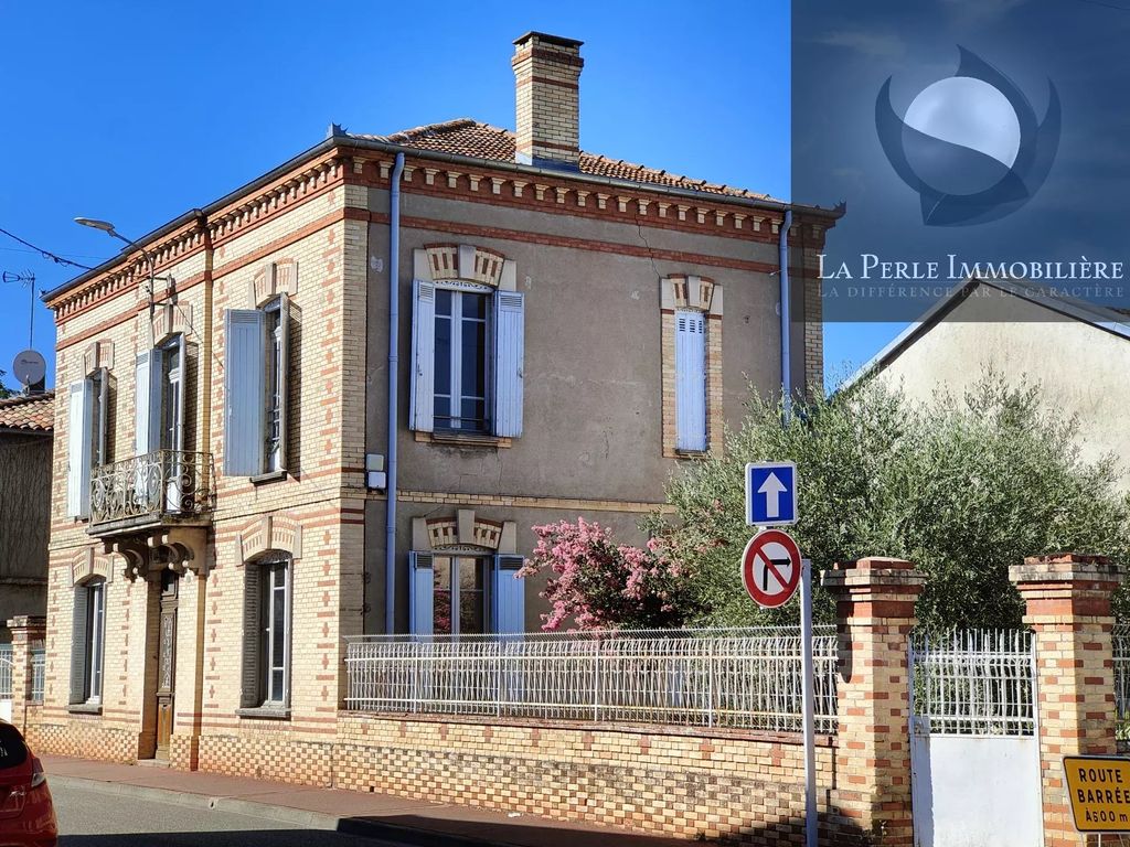 Achat maison à vendre 5 chambres 216 m² - Nègrepelisse