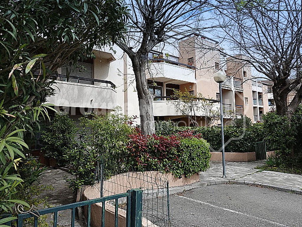 Achat appartement à vendre 3 pièces 60 m² - Avignon