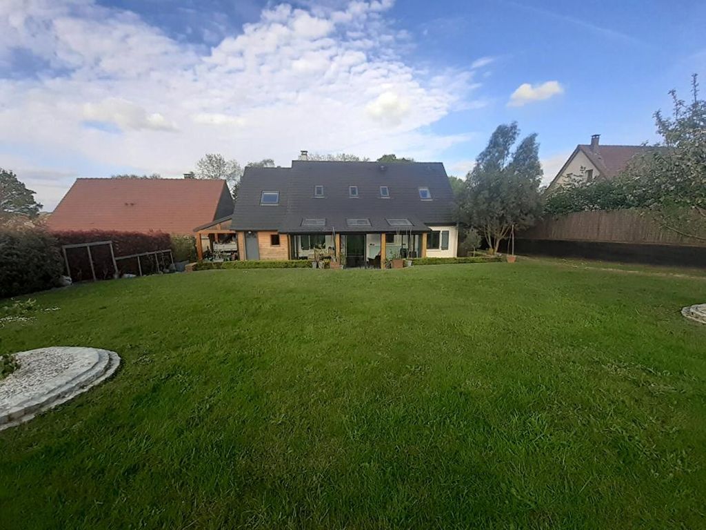 Achat maison à vendre 4 chambres 145 m² - Gournay-en-Bray