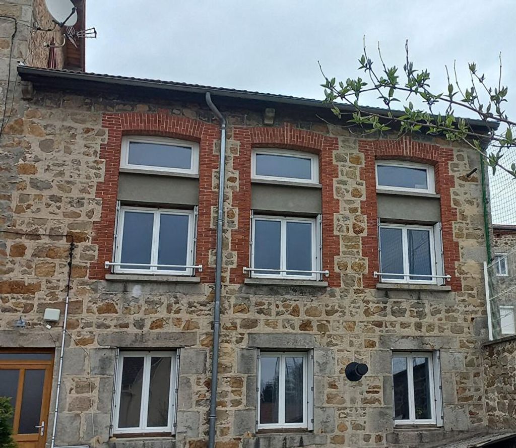 Achat maison à vendre 4 chambres 130 m² - Saint-Genest-Malifaux