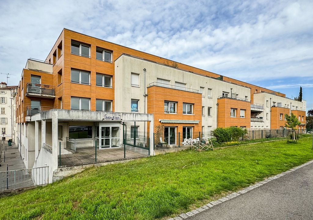 Achat appartement à vendre 2 pièces 65 m² - Nancy
