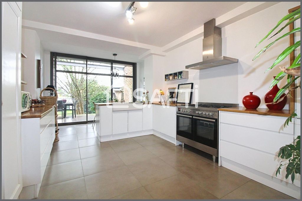Achat maison à vendre 5 chambres 203 m² - Rennes