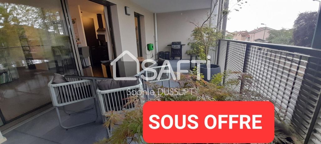 Achat appartement à vendre 3 pièces 77 m² - Saint-Marcellin-en-Forez