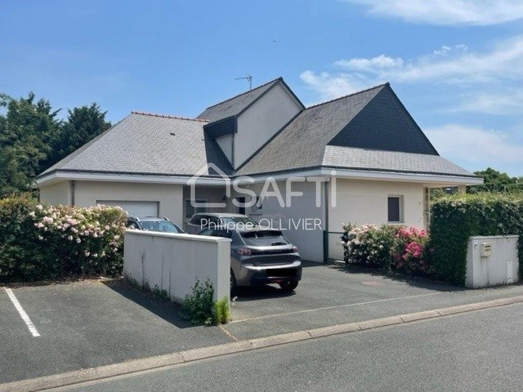 Achat maison à vendre 5 chambres 141 m² - Saint-Barthélemy-d'Anjou