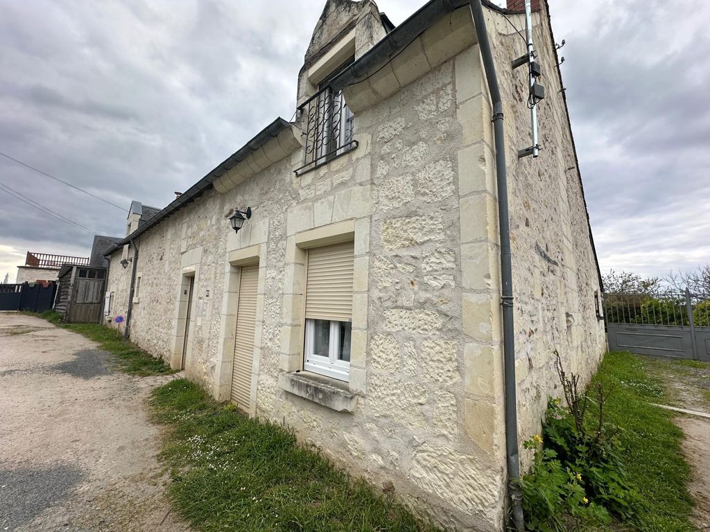 Achat maison à vendre 4 chambres 135 m² - Saint-Benoît-la-Forêt
