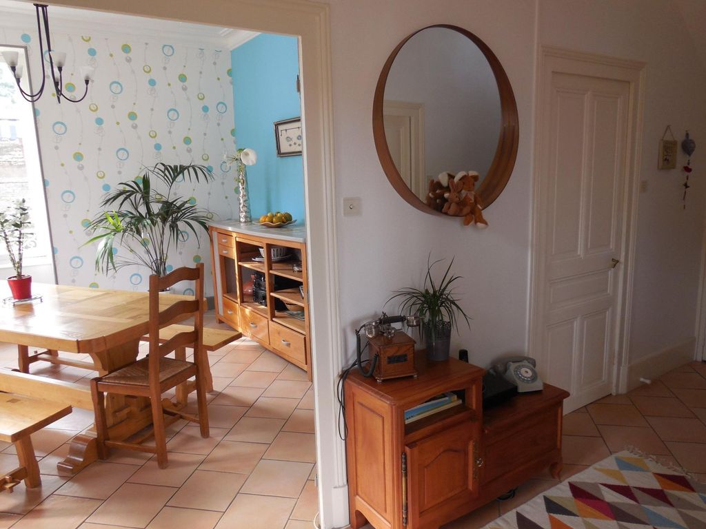 Achat maison à vendre 6 chambres 145 m² - Saint-Usage