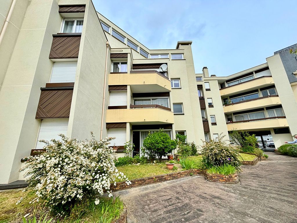 Achat appartement à vendre 4 pièces 80 m² - Noisy-le-Grand