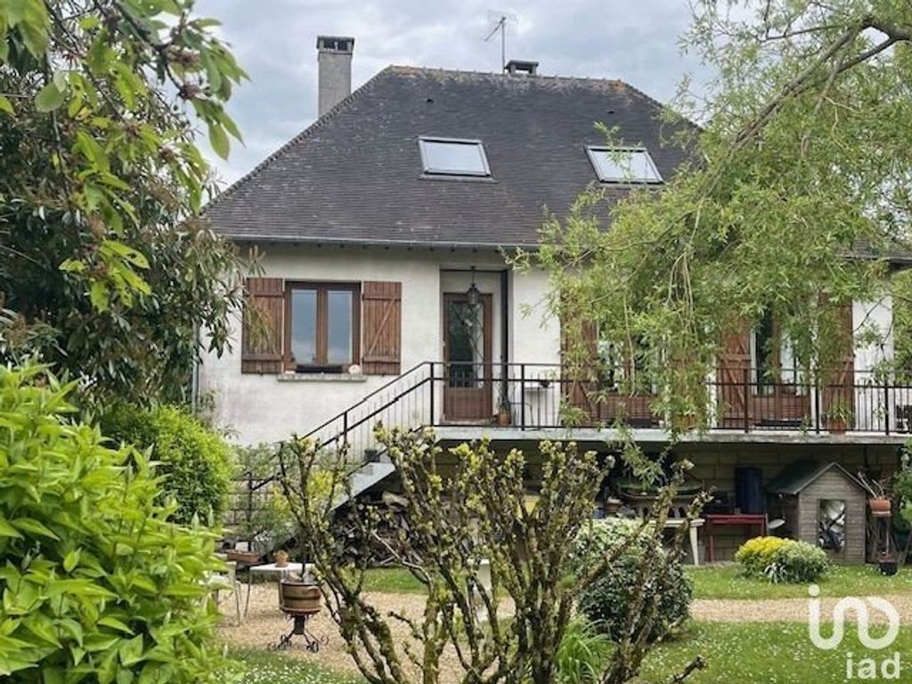 Achat maison à vendre 3 chambres 134 m² - Poligny