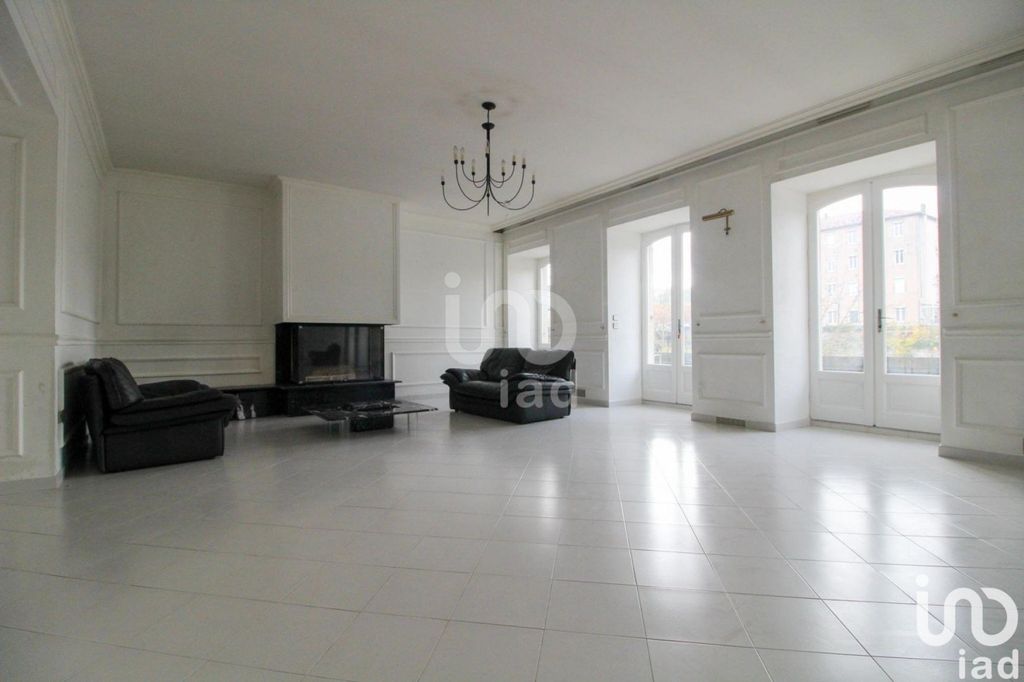 Achat loft à vendre 8 pièces 275 m² - Saint-Affrique