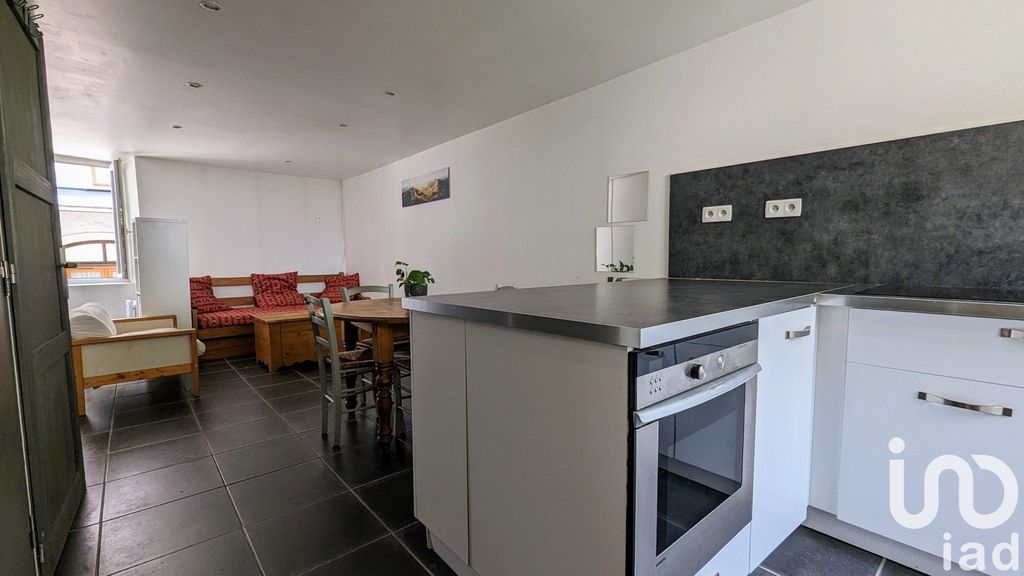 Achat maison à vendre 2 chambres 71 m² - Le Bourg-d'Oisans
