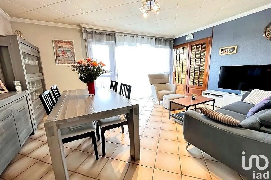 Achat appartement à vendre 4 pièces 72 m² - Boussy-Saint-Antoine