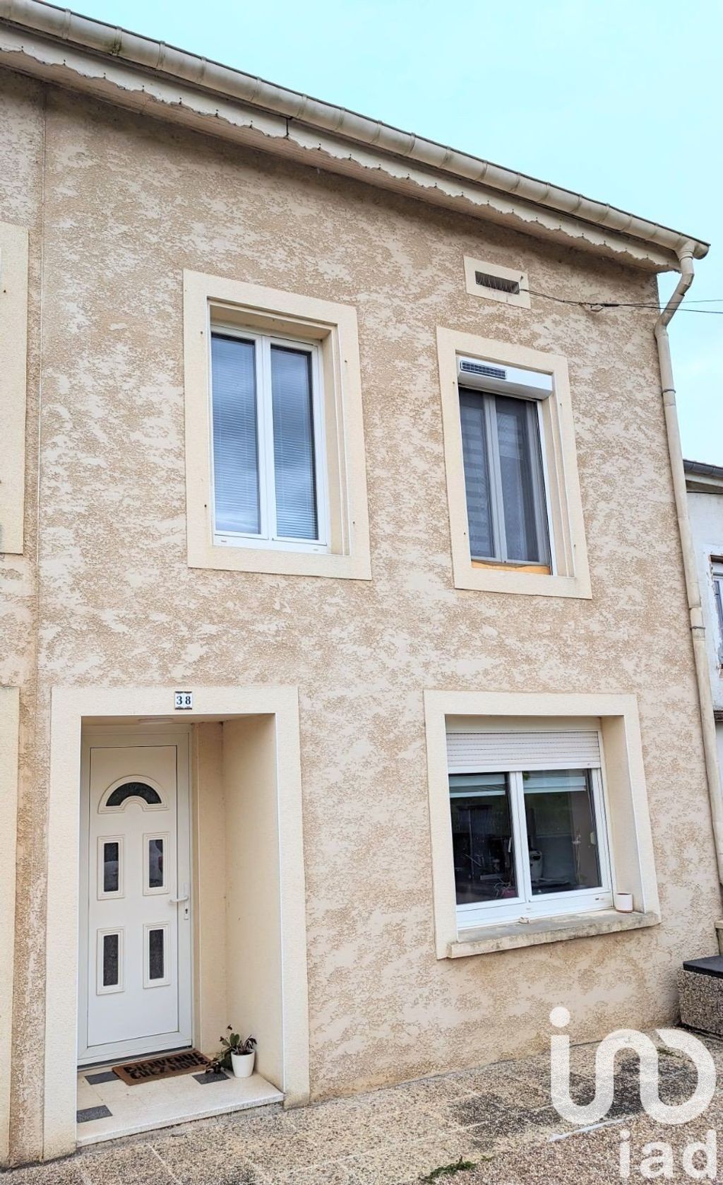 Achat maison à vendre 3 chambres 125 m² - Baudrecourt