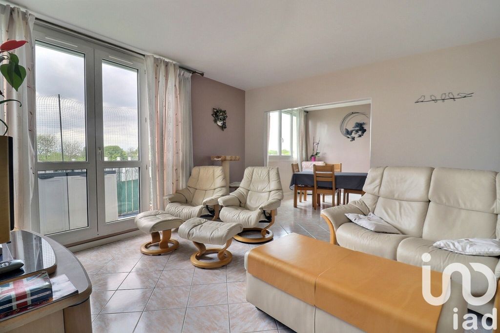 Achat appartement à vendre 5 pièces 95 m² - Saint-Michel-sur-Orge