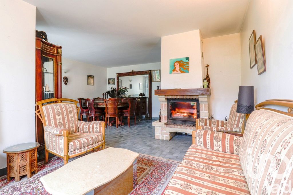 Achat maison à vendre 5 chambres 131 m² - Gif-sur-Yvette