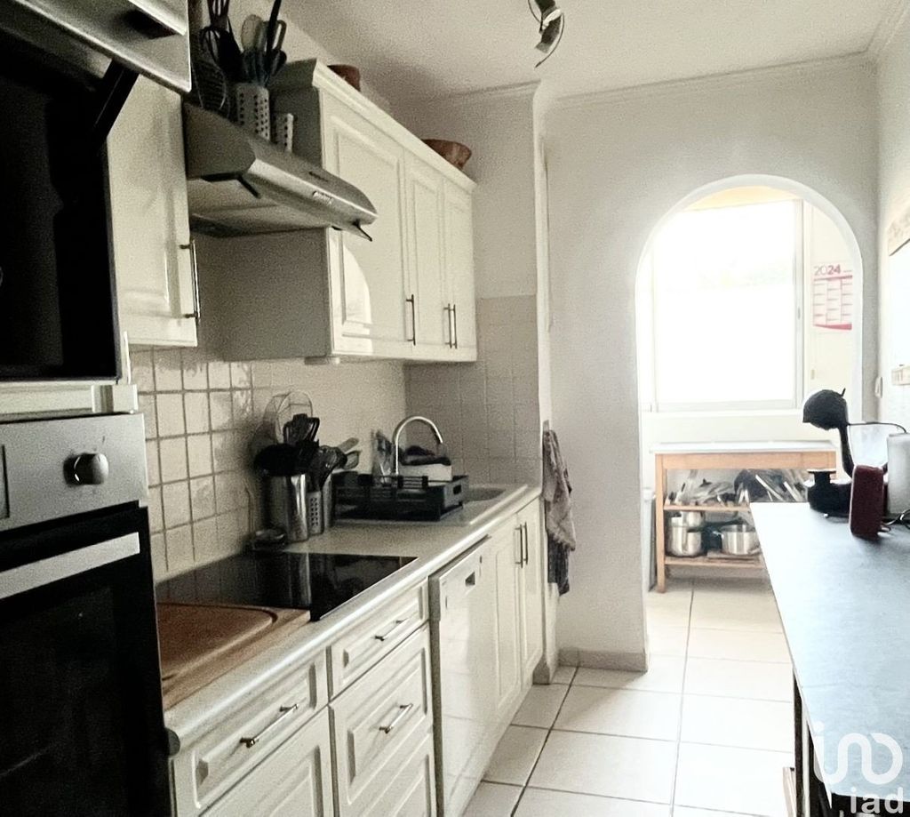 Achat appartement à vendre 3 pièces 70 m² - Sanary-sur-Mer