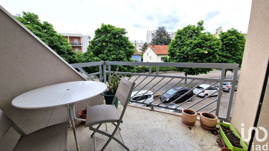 Achat appartement à vendre 2 pièces 50 m² - Grenoble