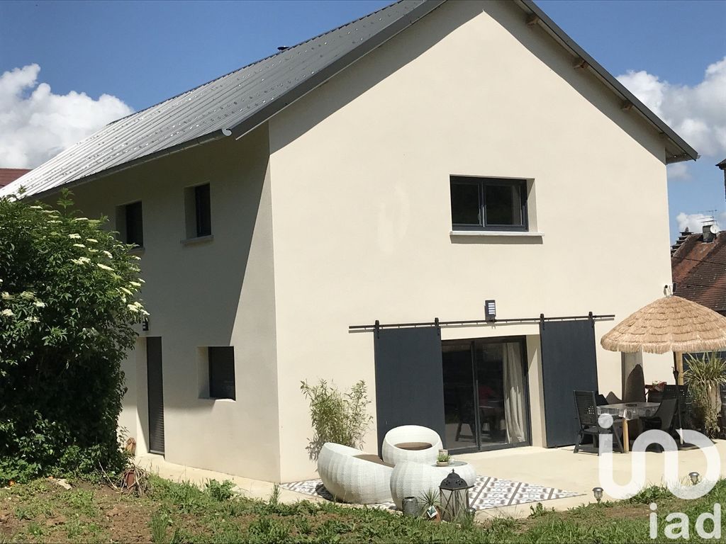 Achat maison à vendre 5 chambres 250 m² - Montaigu