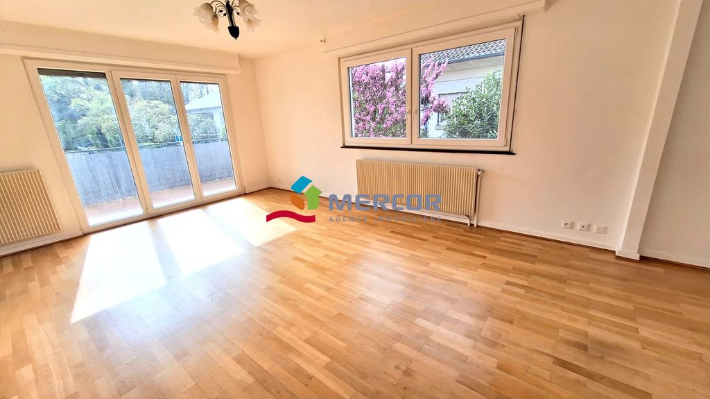 Achat maison à vendre 4 chambres 151 m² - Ostwald