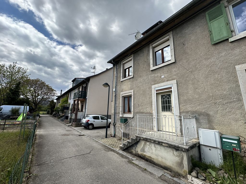 Achat maison à vendre 2 chambres 71 m² - Gunsbach