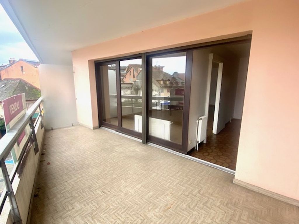 Achat appartement à vendre 3 pièces 77 m² - Thonon-les-Bains