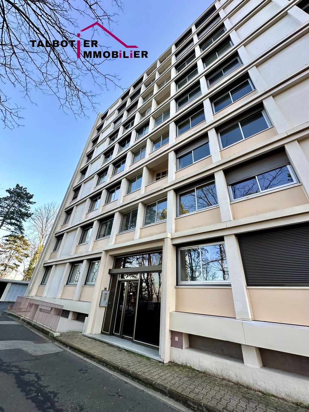 Achat appartement à vendre 4 pièces 83 m² - Chamalières