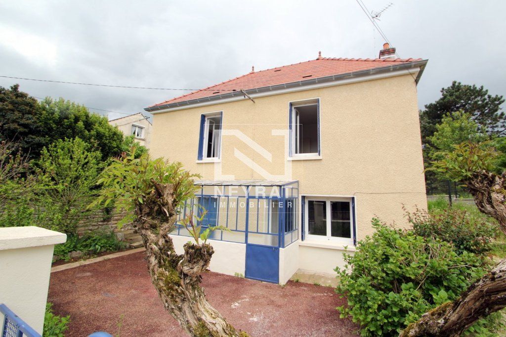 Achat maison à vendre 3 chambres 90 m² - Saint-Rémy