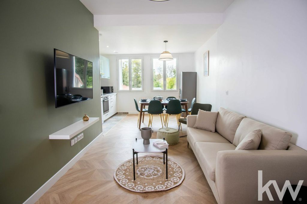 Achat maison à vendre 6 chambres 130 m² - Vitry-sur-Seine