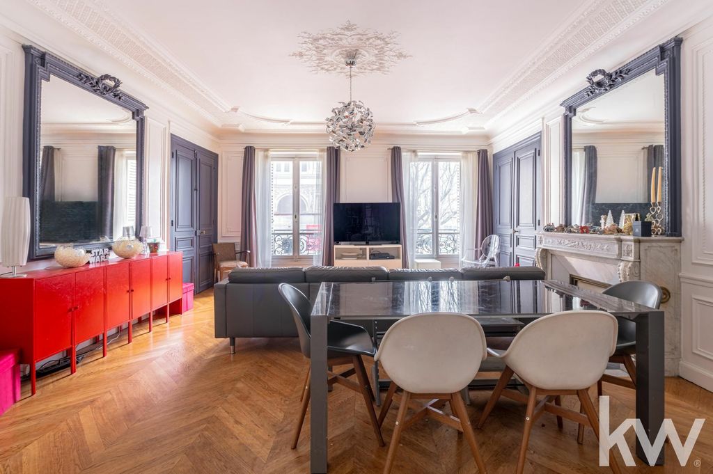 Achat appartement à vendre 4 pièces 129 m² - Paris 9ème arrondissement