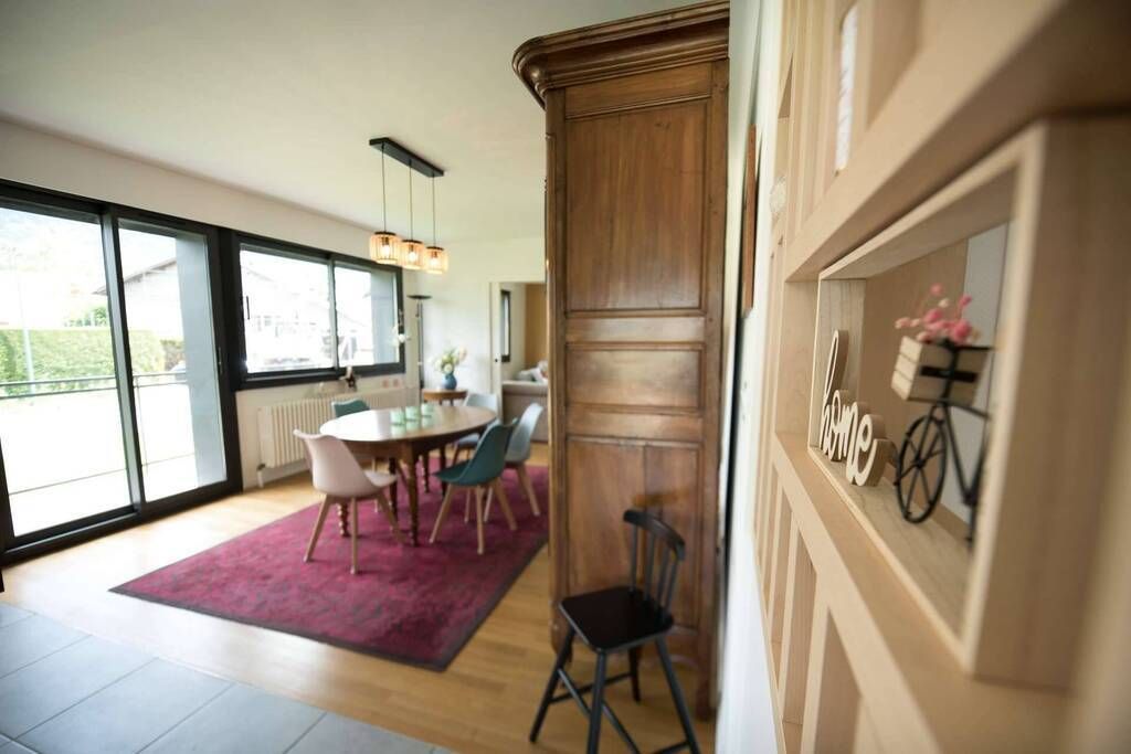 Achat maison à vendre 7 chambres 180 m² - Saint-Jorioz