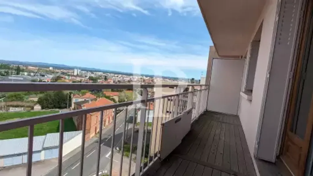 Achat appartement à vendre 4 pièces 67 m² - Riorges