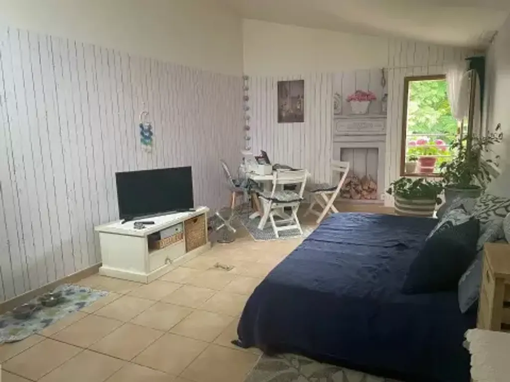 Achat appartement à vendre 2 pièces 34 m² - Saint-Jean-du-Gard