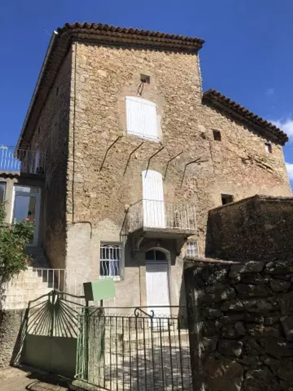 Achat maison à vendre 2 chambres 120 m² - Générargues