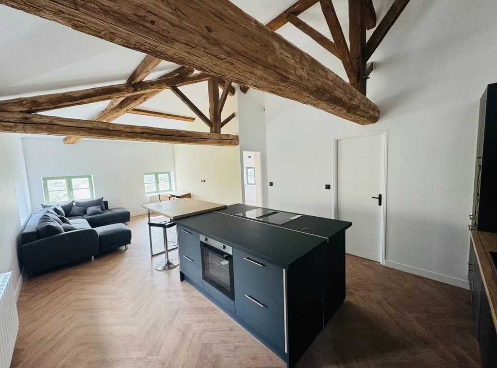 Achat appartement à vendre 3 pièces 70 m² - Corcelles-en-Beaujolais