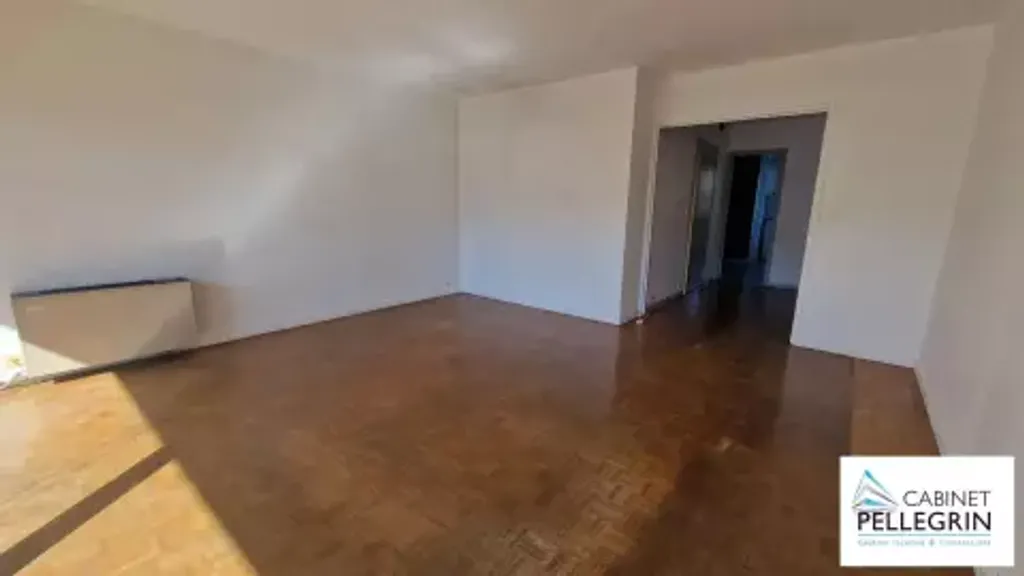 Achat appartement à vendre 3 pièces 76 m² - Marseille 6ème arrondissement