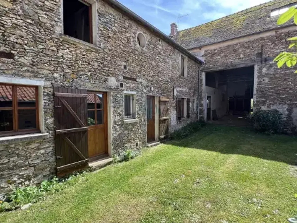 Achat maison à vendre 3 chambres 185 m² - Saint-Rémy-la-Vanne