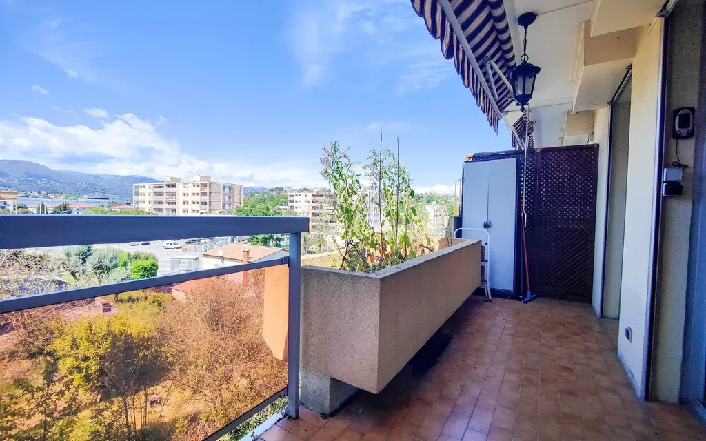 Achat studio à vendre 26 m² - Cagnes-sur-Mer