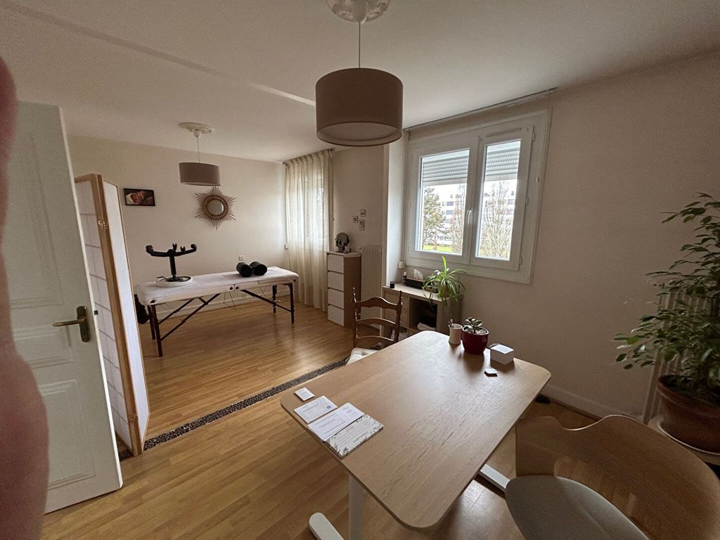 Achat appartement à vendre 3 pièces 71 m² - Mont-Saint-Aignan