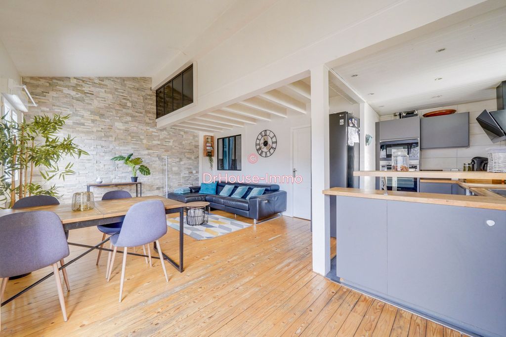 Achat appartement à vendre 3 pièces 67 m² - Bordeaux