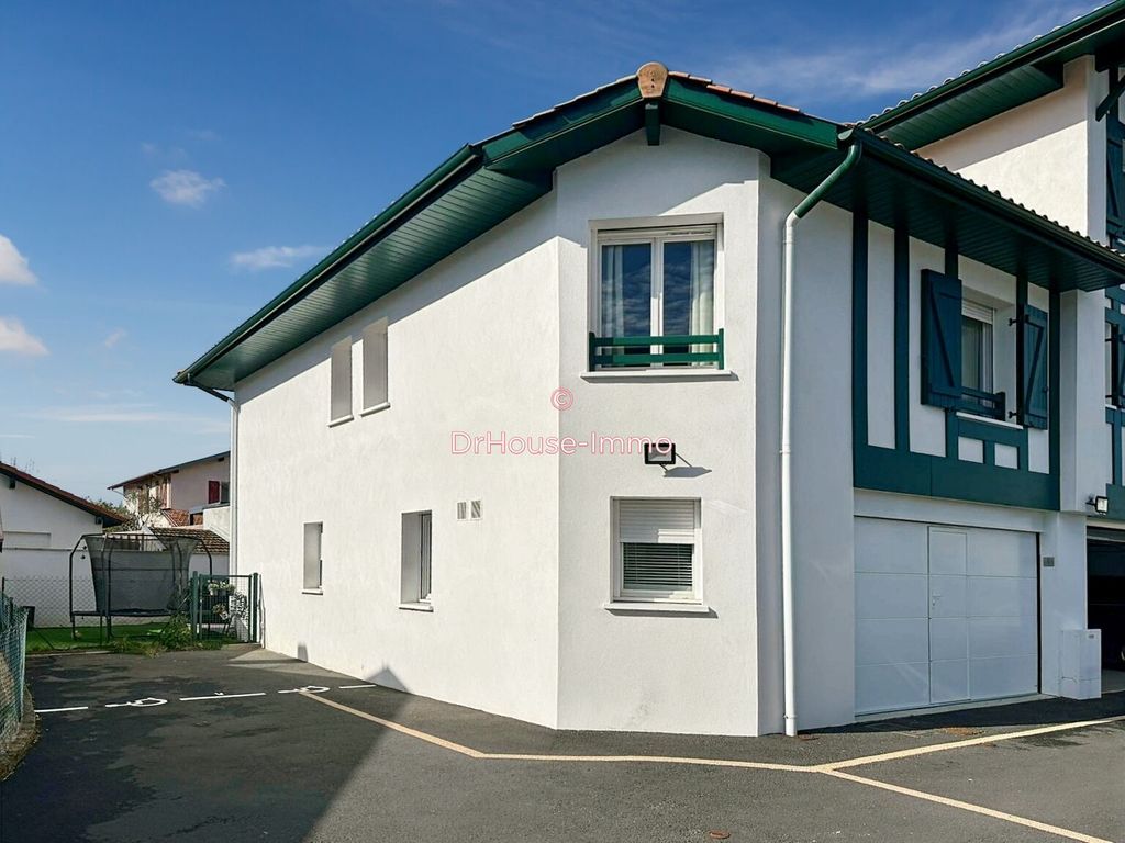 Achat maison à vendre 4 chambres 107 m² - Anglet