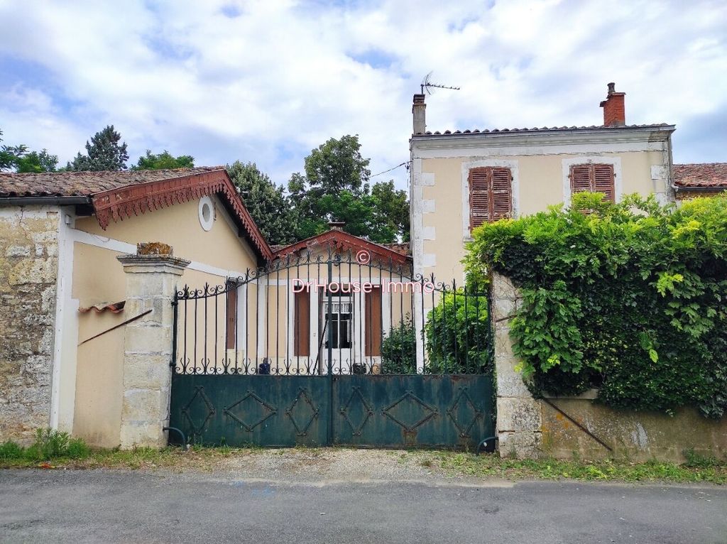 Achat maison à vendre 3 chambres 130 m² - Mauzé-sur-le-Mignon